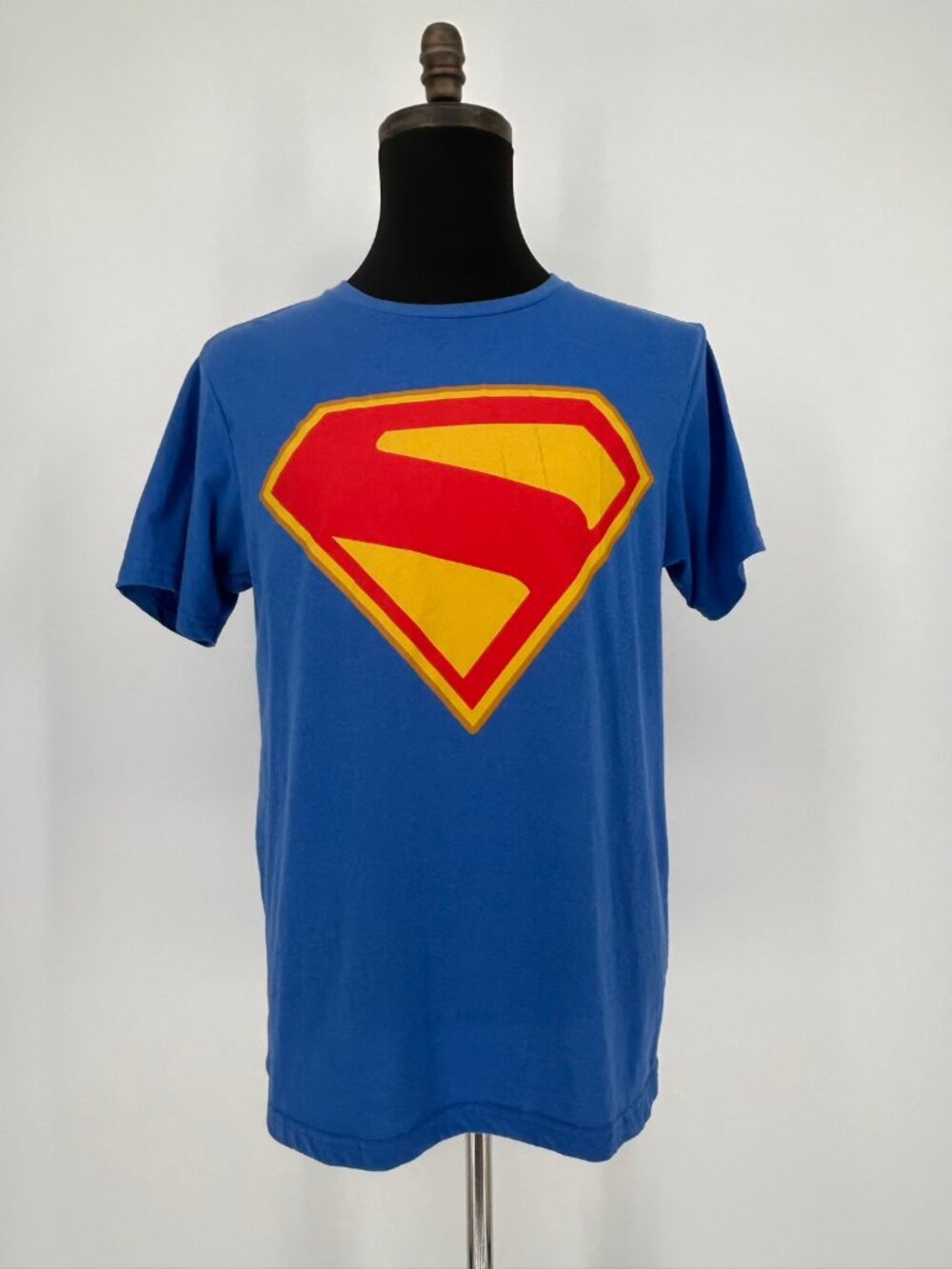 Superman 2025 Movie S Shield Logo T-Shirt DC Studios Blue Size M